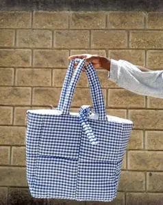 Puffer bag grande con moño